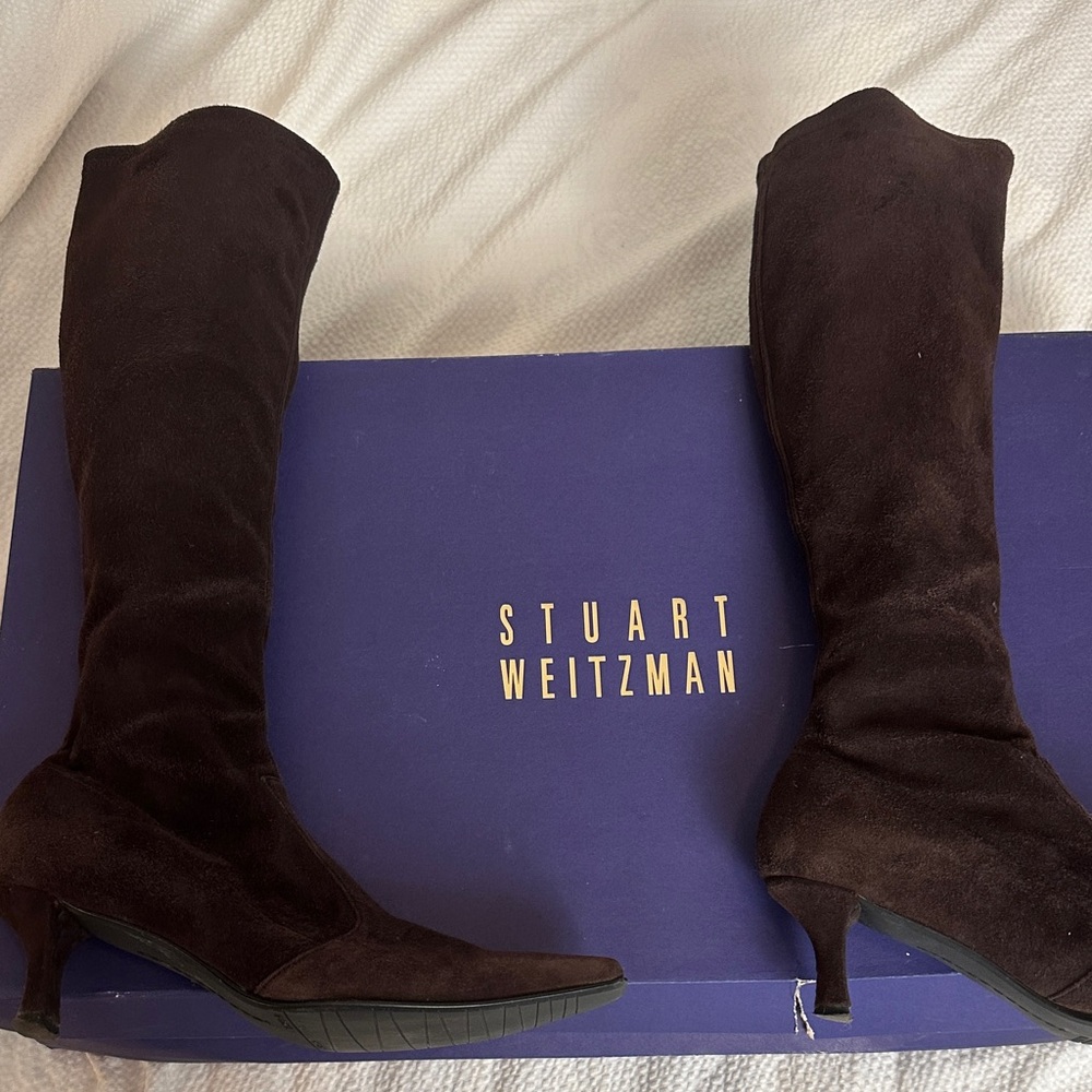 Stuart Weitzman Cola Suede Heeled Boots sz 5.5M